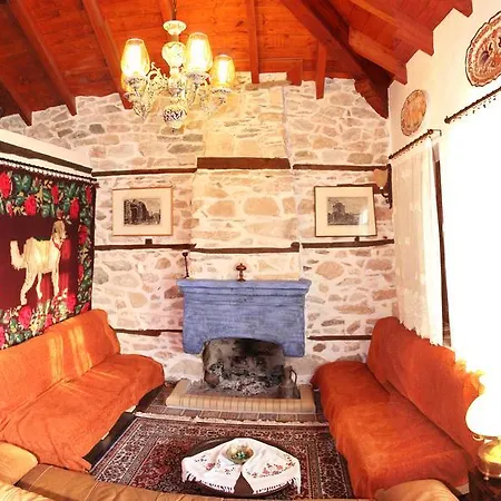 Annousa's House *